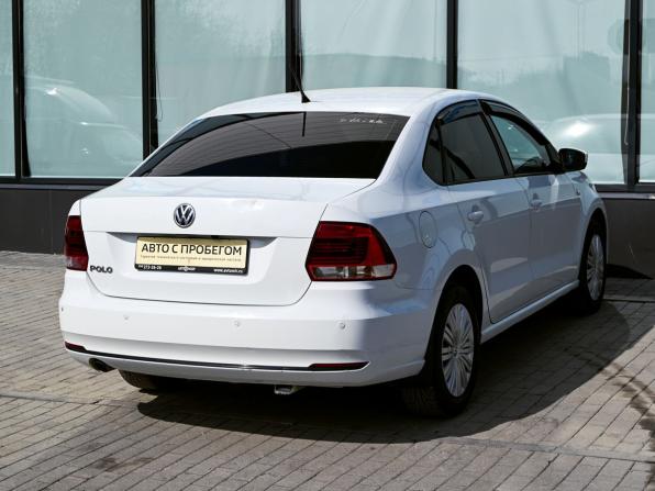 Volkswagen Polo V Рестайлинг с пробегом 2015 года, цена 935 000 рублей, 194560 км, седан, Автокод Объявления