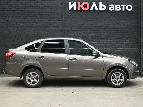 Lada (ВАЗ) Granta I Рестайлинг с пробегом 2024 года, цена 950 000 рублей, 33258 км, лифтбек, Автокод Объявления