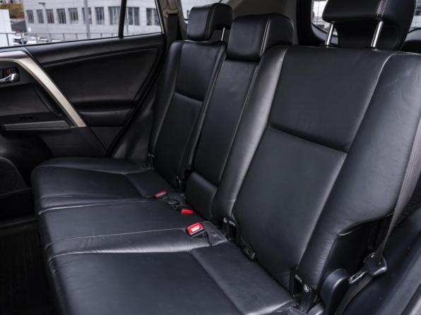 Toyota RAV4 IV (XA40) с пробегом 2014 года, цена 1 729 000 рублей, 204000 км, внедорожник, Автокод Объявления