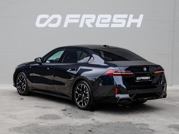 BMW 5 серии VIII (G60/G61/G68) с пробегом 2023 года, цена 6 750 000 рублей, 39342 км, седан, Автокод Объявления