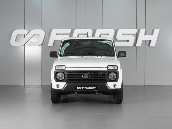 Lada (ВАЗ) Niva Legend с пробегом 2025 года, цена 1 183 000 рублей, 8682 км, внедорожник, Автокод Объявления