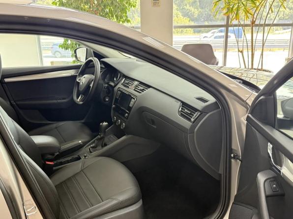 Skoda Octavia III (A7) Рестайлинг с пробегом 2019 года, цена 1 999 000 рублей, 43494 км, лифтбек, Автокод Объявления