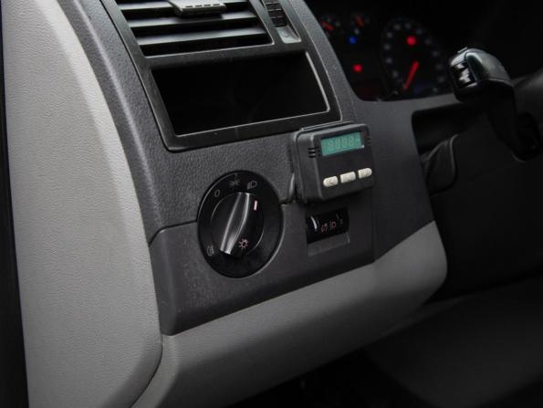 Volkswagen Caravelle T5 с пробегом 2008 года, цена 1 499 000 рублей, 224405 км, минивэн, Автокод Объявления