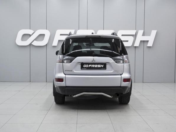Mitsubishi Outlander II Рестайлинг с пробегом 2012 года, цена 1 269 000 рублей, 199532 км, внедорожник, Автокод Объявления