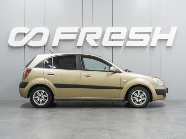 Kia Rio II с пробегом 2006 года, цена 579 000 рублей, 231840 км, хэтчбек, Автокод Объявления