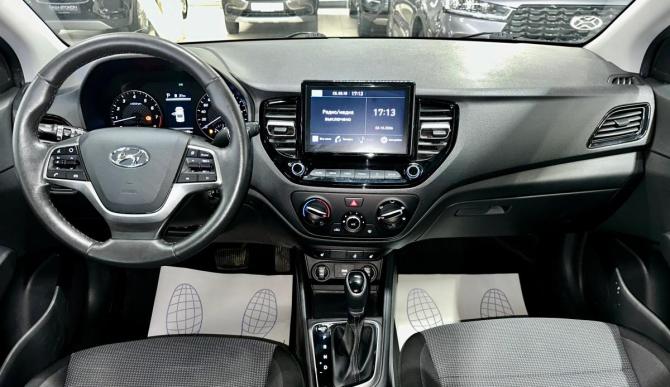 Hyundai Solaris II Рестайлинг с пробегом 2021 года, цена 1 530 000 рублей, 106676 км, седан, Автокод Объявления