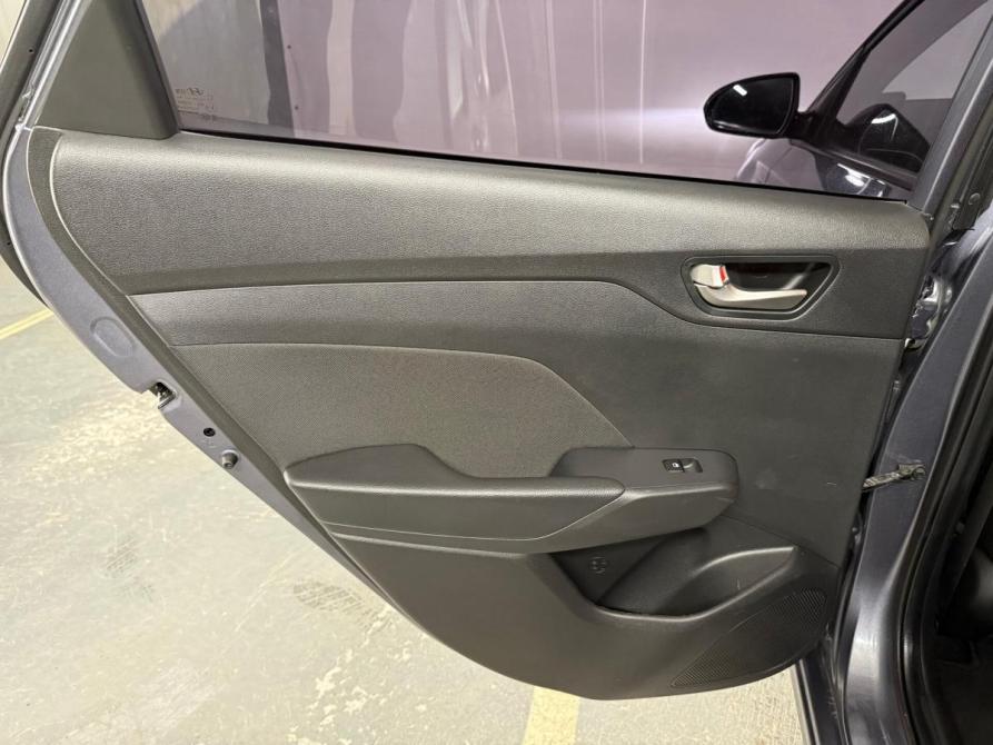 Hyundai Solaris II Екатеринбург  - изображение 13