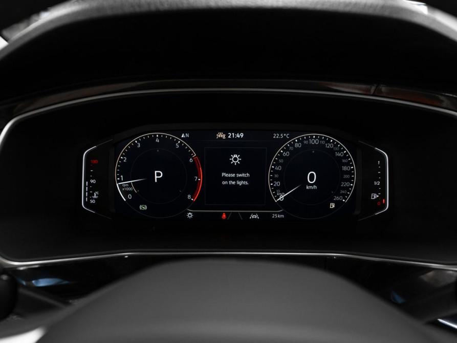 Volkswagen Tharu XR Москва  - изображение 12