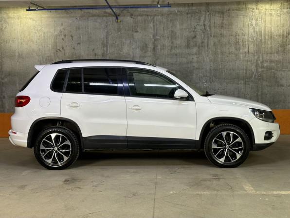 Volkswagen Tiguan I Рестайлинг с пробегом 2012 года, цена 1 160 000 рублей, 286118 км, внедорожник, Автокод Объявления