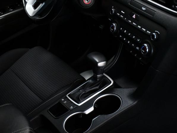 Kia Sportage IV Рестайлинг с пробегом 2018 года, цена 2 147 000 рублей, 113700 км, внедорожник, Автокод Объявления