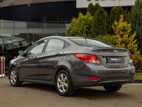 Hyundai Solaris I с пробегом 2013 года, цена 948 000 рублей, 132392 км, седан, Автокод Объявления