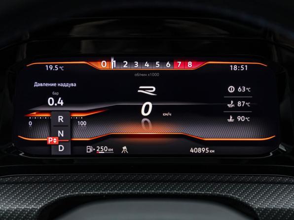 Volkswagen Golf R VIII с пробегом 2021 года, цена 5 398 000 рублей, 40888 км, хэтчбек, Автокод Объявления