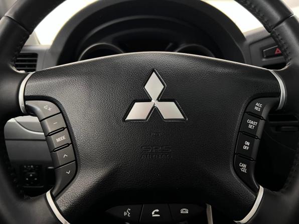Mitsubishi Pajero IV Рестайлинг 1 с пробегом 2012 года, цена 2 430 000 рублей, 168275 км, внедорожник, Автокод Объявления