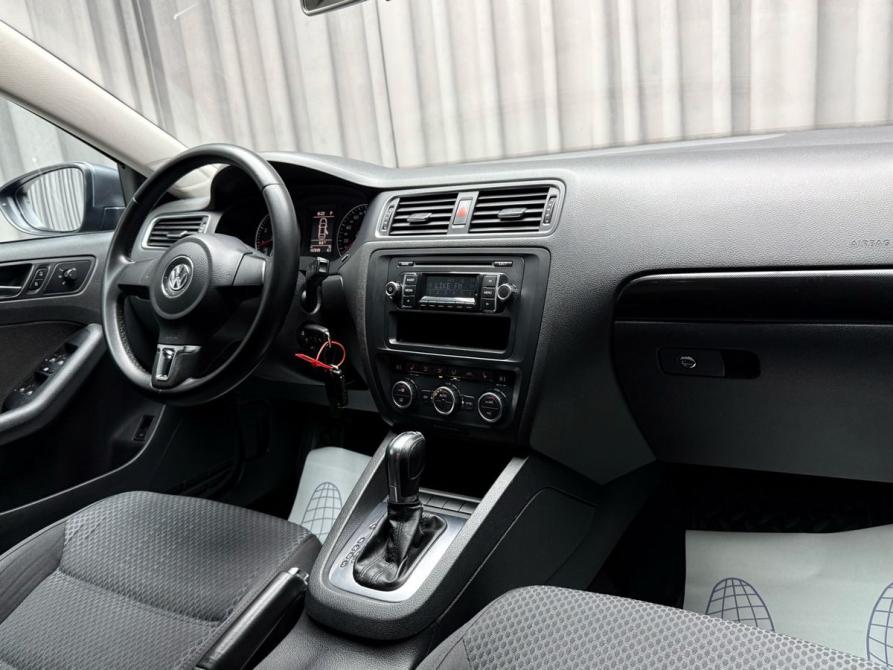 Volkswagen Jetta VI Ижевск  - изображение 10