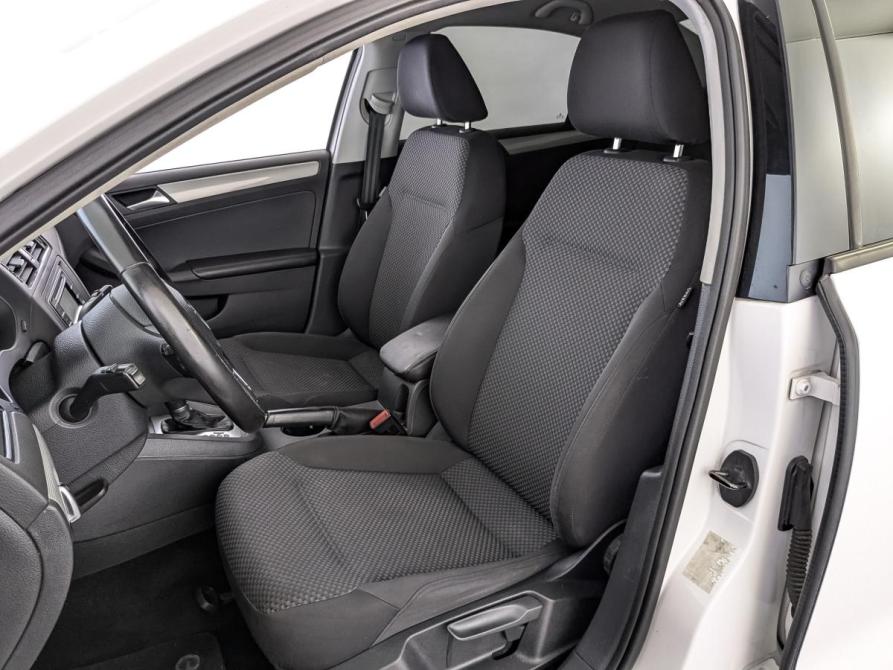 Volkswagen Jetta VI Москва  - изображение 20