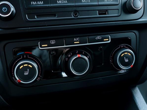 Volkswagen Jetta VI Рестайлинг с пробегом 2016 года, цена 1 430 000 рублей, 84535 км, седан, Автокод Объявления