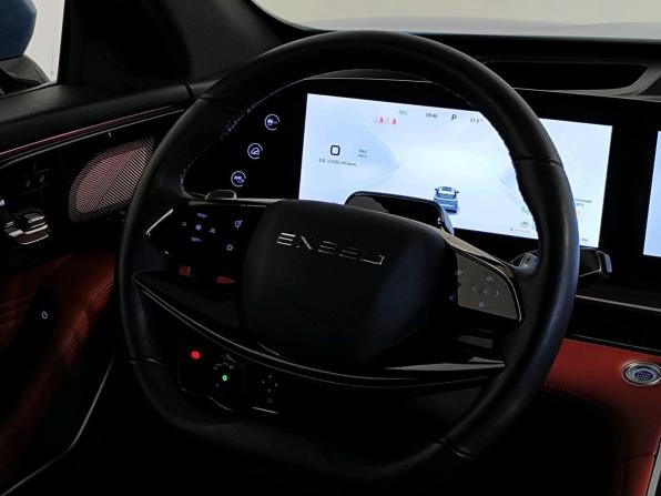 Exeed RX с пробегом 2023 года, цена 2 829 000 рублей, 36550 км, внедорожник, Автокод Объявления