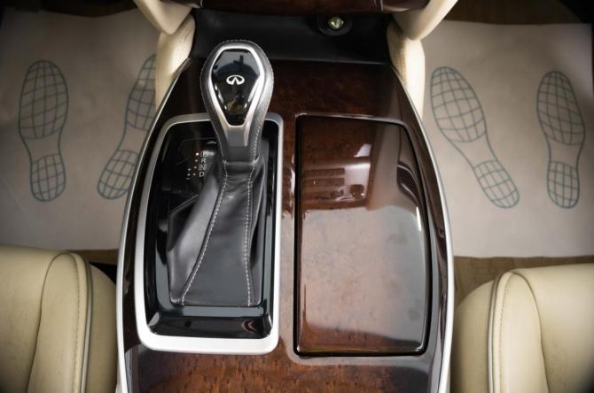 Infiniti QX60 I Рестайлинг с пробегом 2017 года, цена 2 099 000 рублей, 218254 км, внедорожник, Автокод Объявления