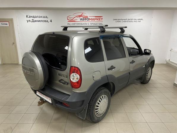 Chevrolet Niva I Рестайлинг с пробегом 2015 года, цена 679 000 рублей, 84000 км, внедорожник, Автокод Объявления
