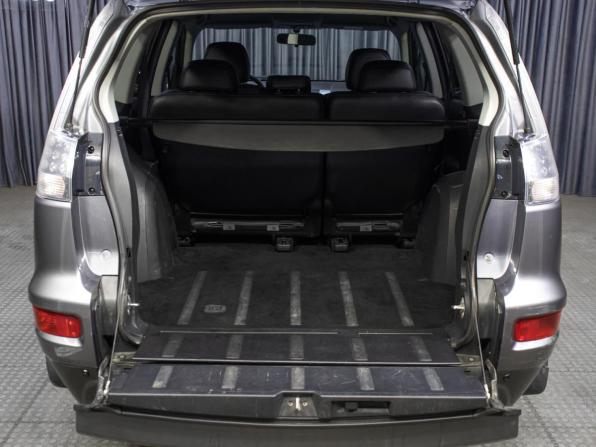Mitsubishi Outlander II Рестайлинг с пробегом 2010 года, цена 898 000 рублей, 222868 км, внедорожник, Автокод Объявления