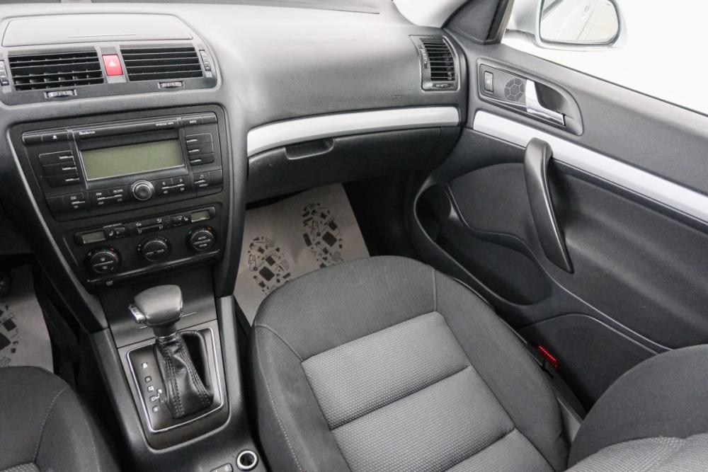 Skoda Octavia II (A5) Красноярск  - изображение 12