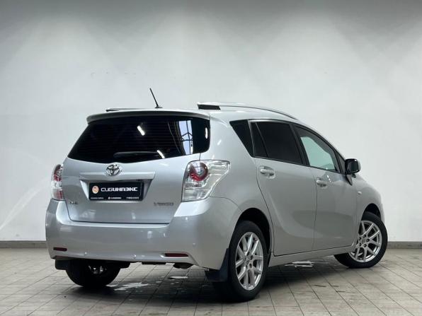 Toyota Verso I с пробегом 2010 года, цена 989 000 рублей, 288000 км, компактвэн, Автокод Объявления