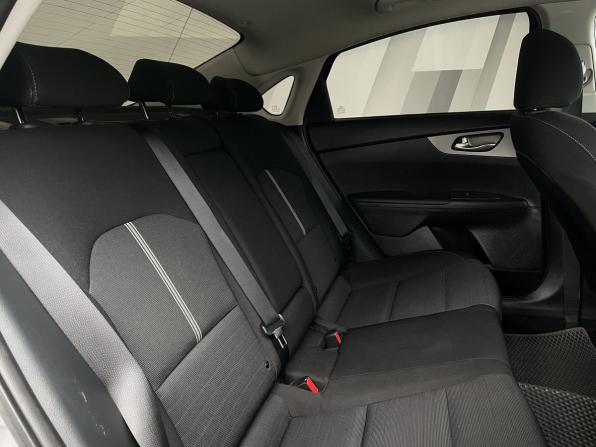 Kia Cerato IV с пробегом 2019 года, цена 1 629 000 рублей, 143585 км, седан, Автокод Объявления