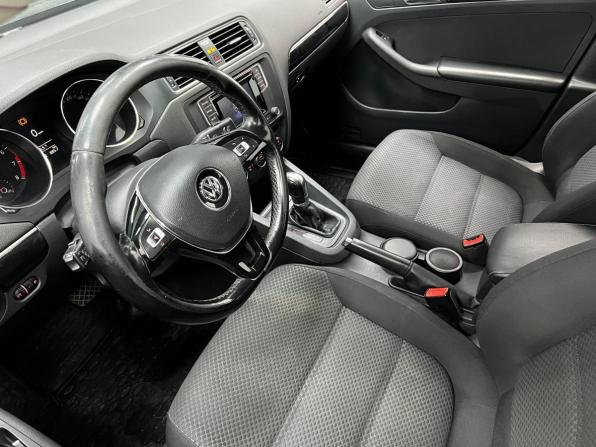 Volkswagen Jetta VI Рестайлинг с пробегом 2016 года, цена 1 250 000 рублей, 182000 км, седан, Автокод Объявления