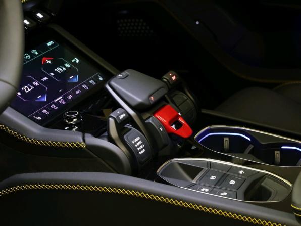 Lamborghini Urus I Рестайлинг с пробегом 2025 года, цена 43 500 000 рублей, 57 км, внедорожник, Автокод Объявления