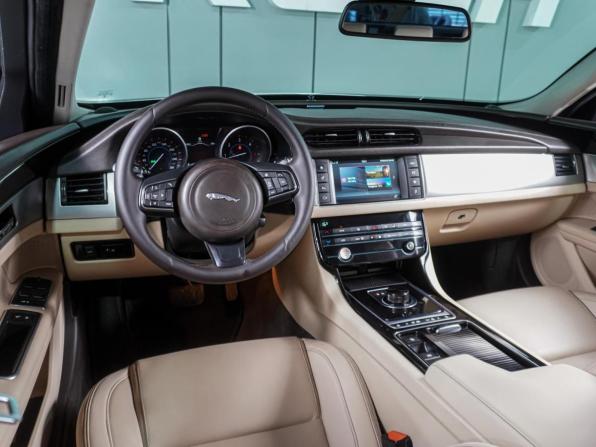 Jaguar XF II с пробегом 2016 года, цена 1 999 999 рублей, 191103 км, седан, Автокод Объявления