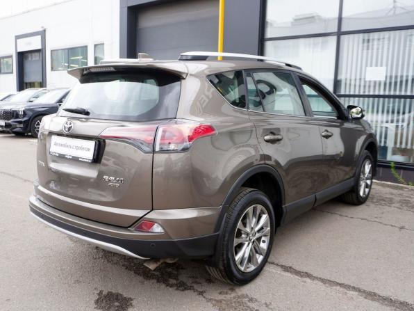 Toyota RAV4 IV (XA40) Рестайлинг с пробегом 2018 года, цена 2 608 000 рублей, 89765 км, внедорожник, Автокод Объявления