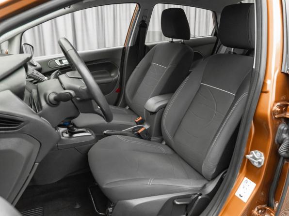Ford Fiesta Mk6 Рестайлинг с пробегом 2015 года, цена 1 120 000 рублей, 87417 км, седан, Автокод Объявления