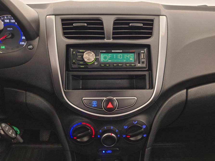 Hyundai Solaris I Рестайлинг Псков  - изображение 11