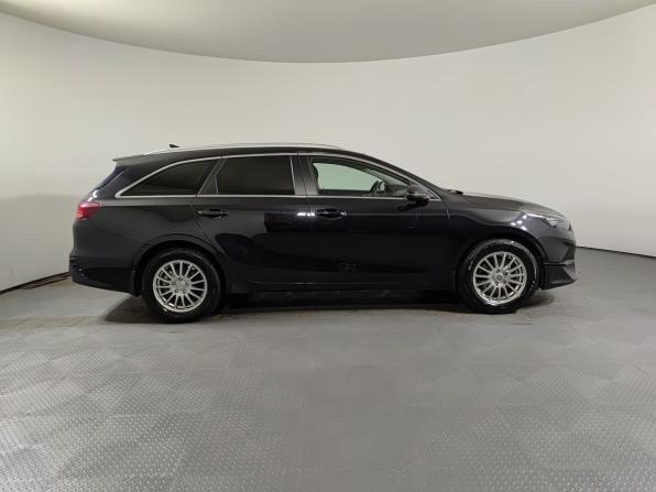 Kia Ceed III Рестайлинг с пробегом 2021 года, цена 1 930 000 рублей, 123000 км, универсал, Автокод Объявления