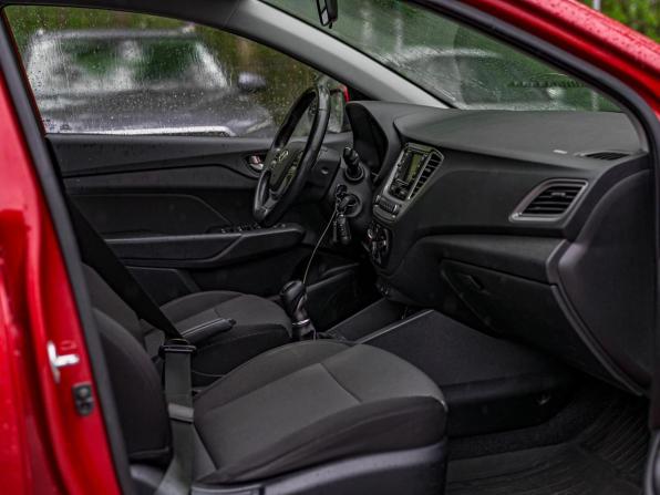 Hyundai Solaris II с пробегом 2019 года, цена 1 099 000 рублей, 179543 км, седан, Автокод Объявления