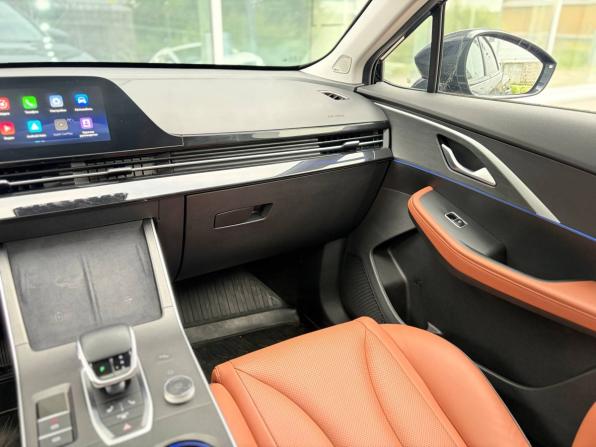 Omoda C5 I с пробегом 2023 года, цена 1 695 000 рублей, 58500 км, внедорожник, Автокод Объявления