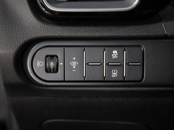 Kia Ceed III с пробегом 2020 года, цена 1 699 500 рублей, 52150 км, хэтчбек, Автокод Объявления