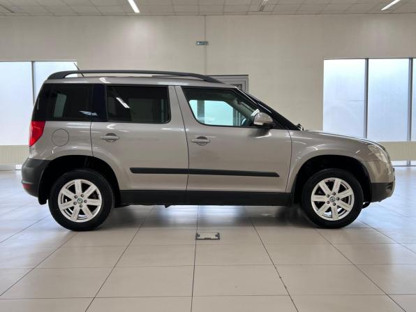 Skoda Yeti I с пробегом 2011 года, цена 760 000 рублей, 180694 км, внедорожник, Автокод Объявления