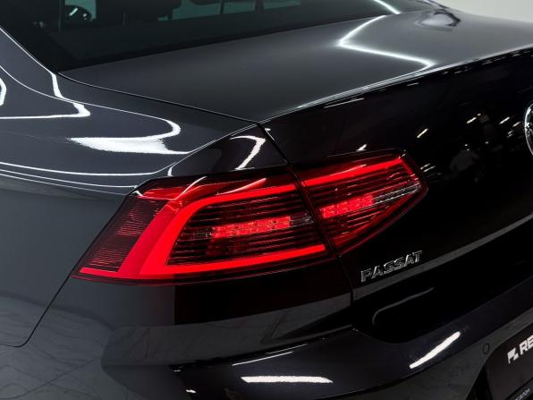 Volkswagen Passat B8 с пробегом 2019 года, цена 1 870 000 рублей, 226641 км, седан, Автокод Объявления