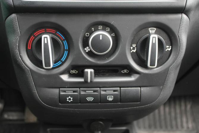 Lada (ВАЗ) Granta I Рестайлинг с пробегом 2023 года, цена 825 000 рублей, 95000 км, лифтбек, Автокод Объявления