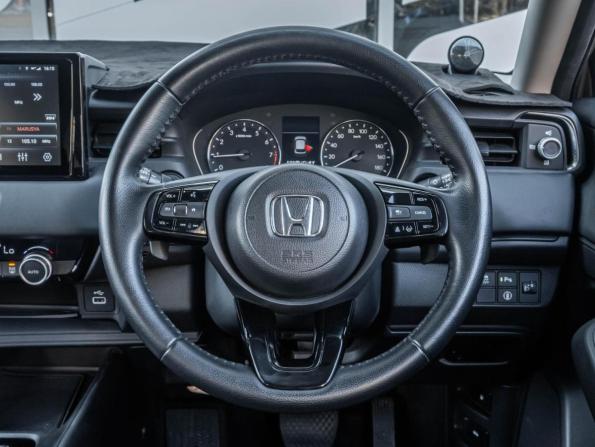 Honda Vezel II с пробегом 2022 года, цена 2 650 000 рублей, 16605 км, внедорожник, Автокод Объявления