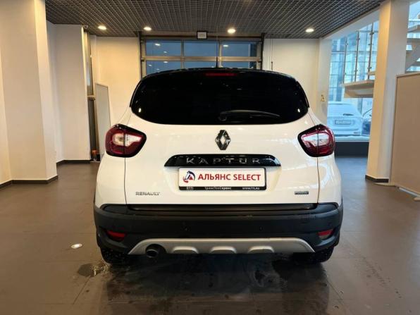 Renault Kaptur I с пробегом 2019 года, цена 1 510 000 рублей, 178418 км, внедорожник, Автокод Объявления