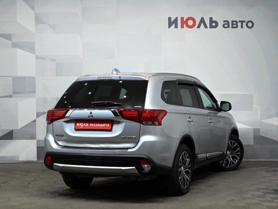Mitsubishi Outlander III Рестайлинг 3 Екатеринбург  - изображение 4