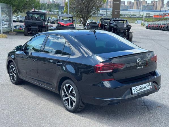 Volkswagen Polo VI с пробегом 2021 года, цена 1 590 000 рублей, 92255 км, лифтбек, Автокод Объявления