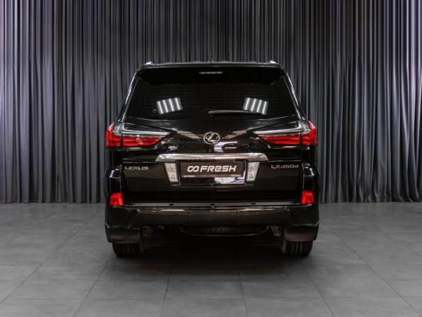 Lexus LX III Рестайлинг 2 с пробегом 2017 года, цена 7 949 000 рублей, 119156 км, внедорожник, Автокод Объявления