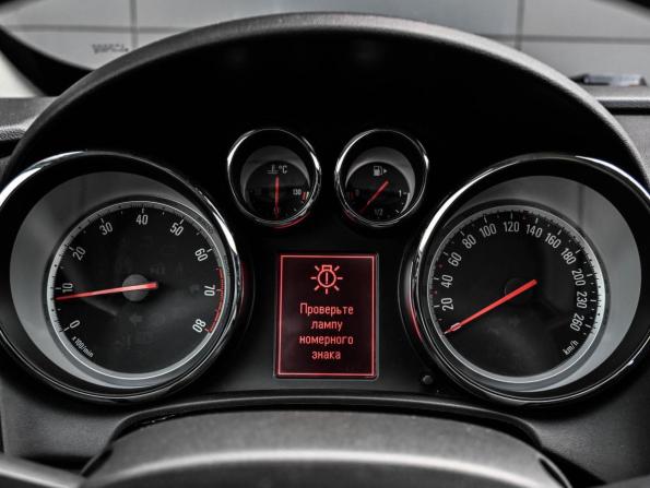 Opel Astra J Рестайлинг с пробегом 2013 года, цена 1 064 000 рублей, 190646 км, хэтчбек, Автокод Объявления