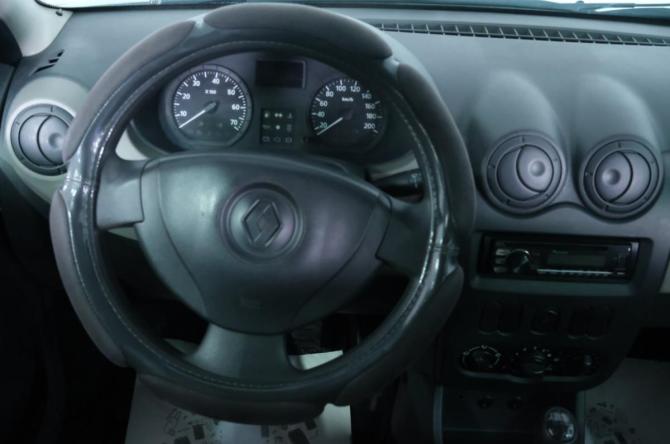 Renault Logan I Рестайлинг с пробегом 2015 года, цена 359 000 рублей, 208000 км, седан, Автокод Объявления