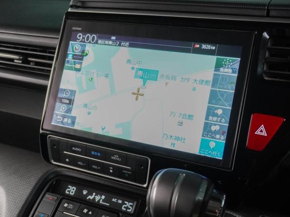 Honda Stepwgn V Рестайлинг с пробегом 2019 года, цена 2 769 000 рублей, 52237 км, минивэн, Автокод Объявления