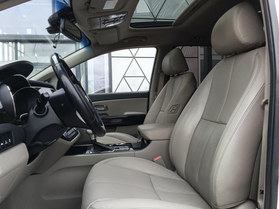Kia Carnival III Москва  - изображение 22