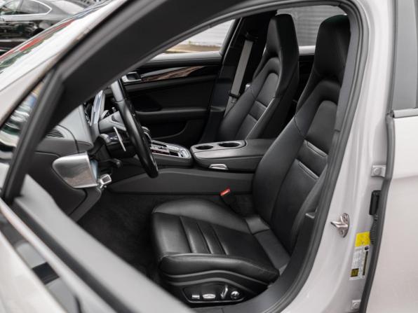 Porsche Panamera II Рестайлинг с пробегом 2021 года, цена 10 999 000 рублей, 40395 км, лифтбек, Автокод Объявления